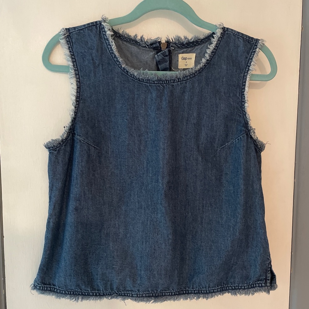 Gap dennim top
